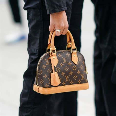 alma louis vuitton price|louis vuitton alma tote bag.